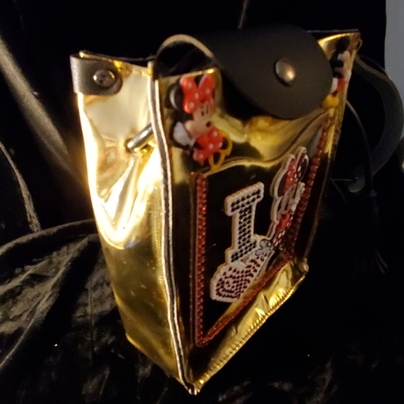 Bags - Picture 3 of 4